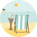 Une chaise longue sur une plage ensoleillée